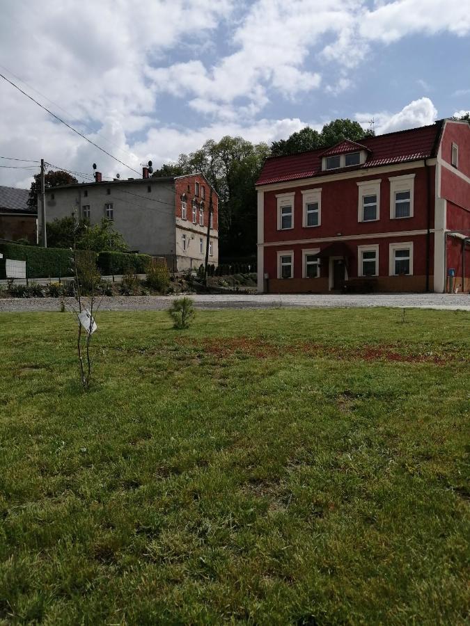 Hotel Gosciniec W Starym Mlynie Biala Prudnicka Exterior foto